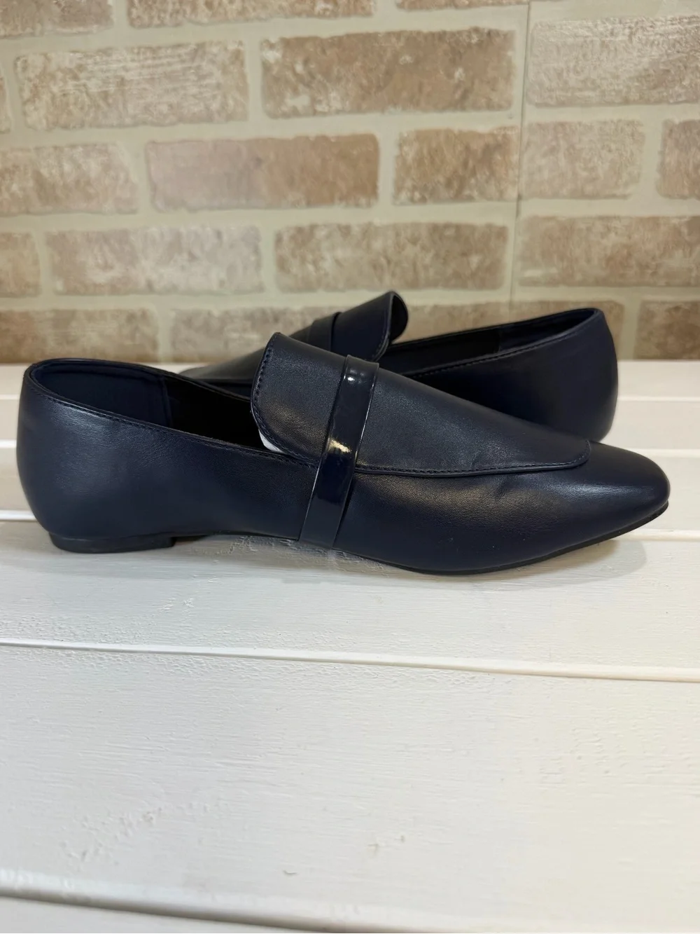Halston Vincent-S Navy Vegan Leather Loafers Women’s Sz 8.5 Modern Minimalist - Picture 6 of 10